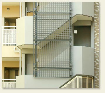 �G�ی�r�A�[�o�����C�t�A���~�L���X�g�t�F���X